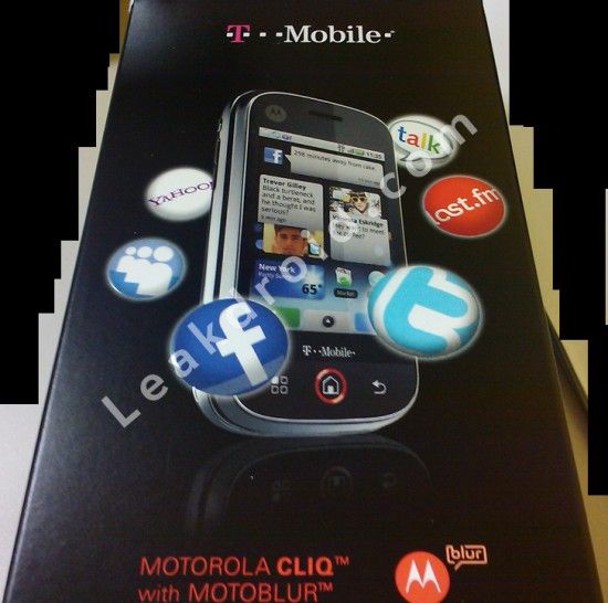 แอบดูกล่อง Motorola CLIQ