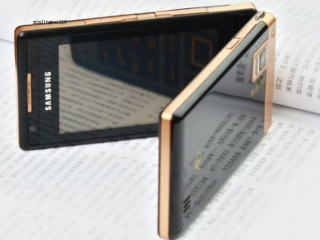 Samsung W899 แอนดรอยด์ฝาพับสองซิม ฟังก์ชั่นเพียบ!!!