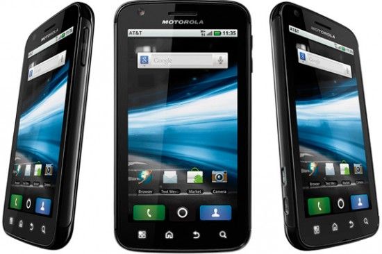 Motorola Atrix เตรียมตัวได้กินขนมปังขิง ส่วนพี่น้อง HTC Desire HD และ HTC Incredible S ได้กินขนมปังขิงแล้วในยุโรป