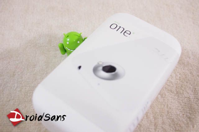 DroidSans Unbox : แกะกล่อง HTC One X