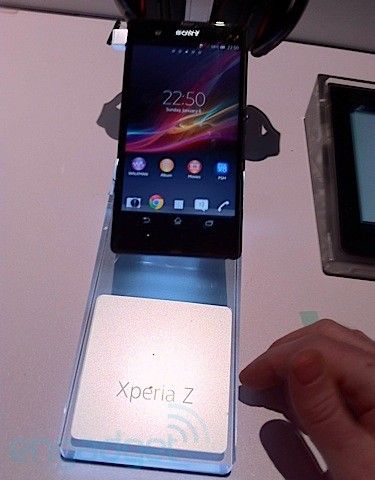ยังไม่ทันเปิดตัว Sony Xperia Z หลุดในบูธกลางงาน CES