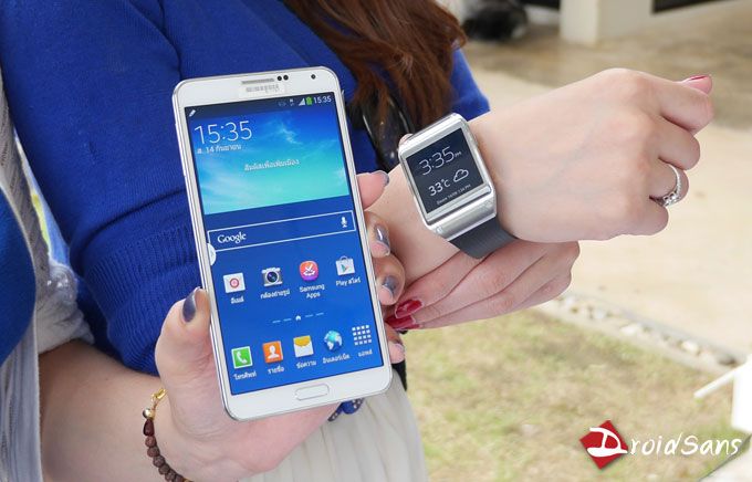 Samsung เตรียมอัพเดท Galaxy Gear ให้ใช้งานได้นานขึ้น และรองรับกาารแจ้งเตื่อนพร้อมเนื้อหาจากแอปเสริม