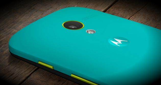 Moto X ขายไม่ได้ดีดั่งที่คาด เตรียมลดราคาแล้ว