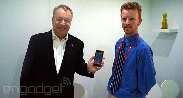 เป็นงั้นไป! Stephen Elop บอก Nokia X จะช่วยเพิ่มผู้ใช้ Windows Phone ให้มากขึ้น