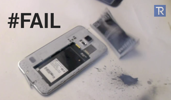 Galaxy S5 ถูกทุบจนแบตระเบิด