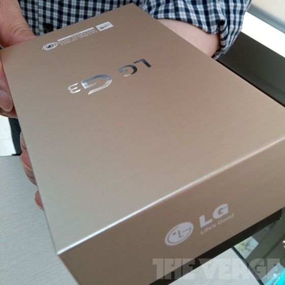 มาแน่ LG G3 สีทองเพราะตอนนี้กล่องหลุดมาก่อนเครื่อง
