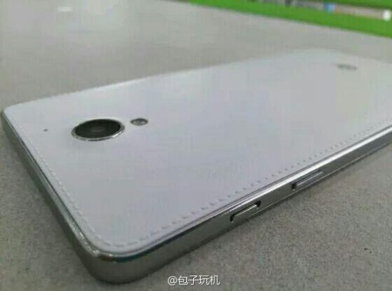 Huawei เตรียมเปิดตัว Glory 3X Pro มือถือที่ได้รับแรงบันดาลใจในการออกแบบจากซัมซุง?!