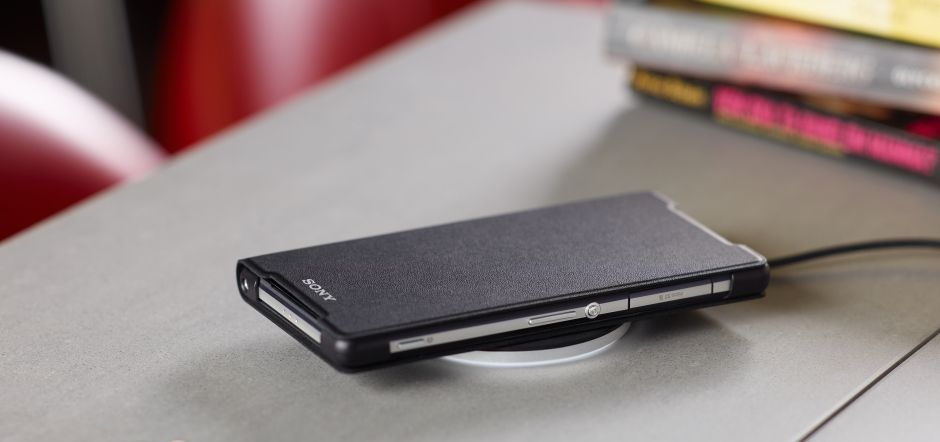 Sony เปิดตัวเคสชาร์จแบตไร้สายสำหรับ Xperia Z2
