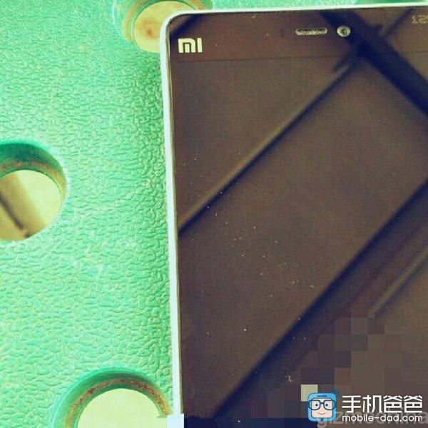 หลุด Xiaomi Mi4i ทั้งภาพ ทั้งสเปค ก่อนงานวันที่ 23 เมษานี้ มาพร้อมจอ 5นิ้ว 1080p