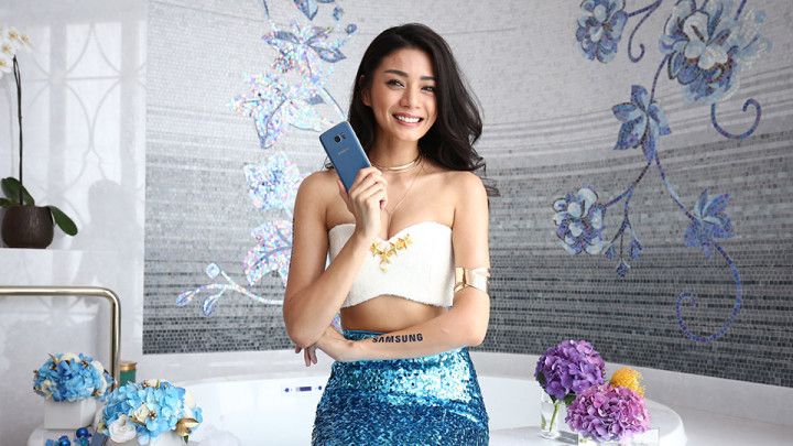 Samsung เผยโฉม Galaxy S7 edge สีฟ้า Blue Coral อย่างเป็นทางการ