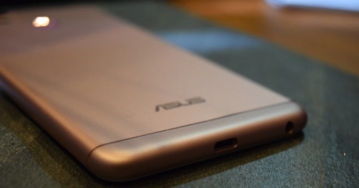 ZenFone 4 ว่าที่เรือธงตัวต่อไปของ Asus กับหน้าจอ QHD ขนาด 5.7 นิ้ว แถมอัด RAM มาให้ 6GB