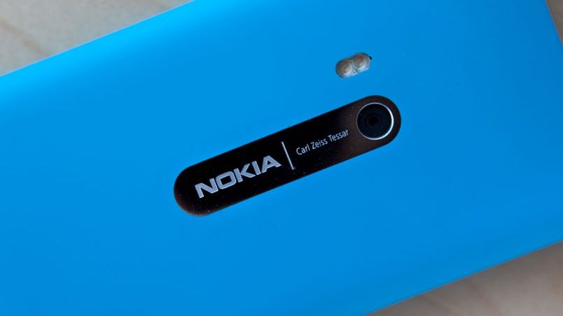 Nokia อาจเปลี่ยนใจนำเลนส์ Carl Zeiss กลับมาอีกครั้ง