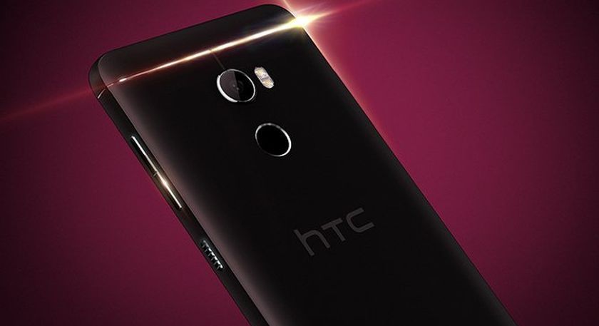 [Update รูปเพิ่มเติม] หลุดภาพโปรโมท One X10 มือถือระดับกลางแบตอึดจาก HTC