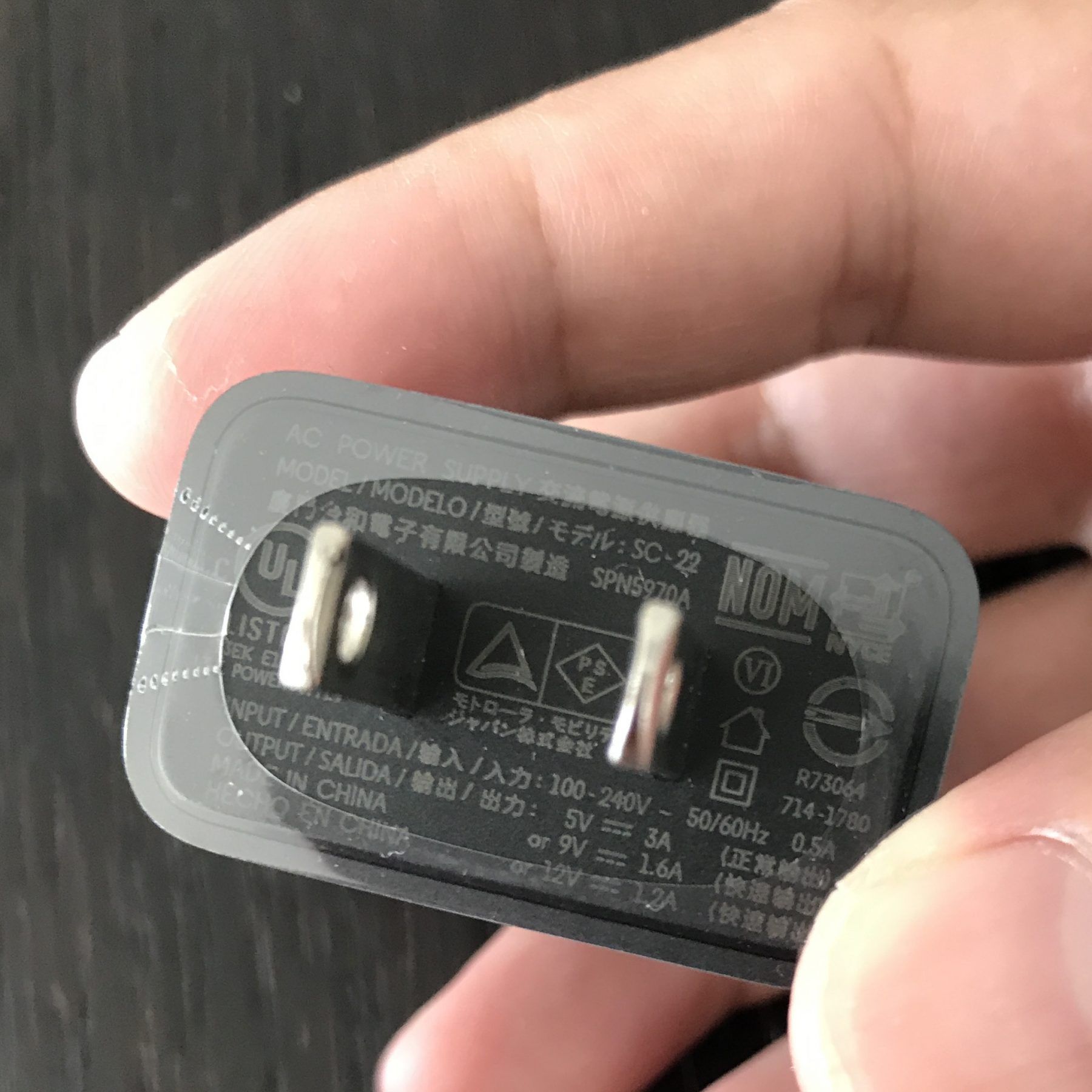 ลองเล่นลองจับ moto Z2 Play รุ่นที่สอง กล้องดีขึ้น เครื่องบางลง ใส่mod ...