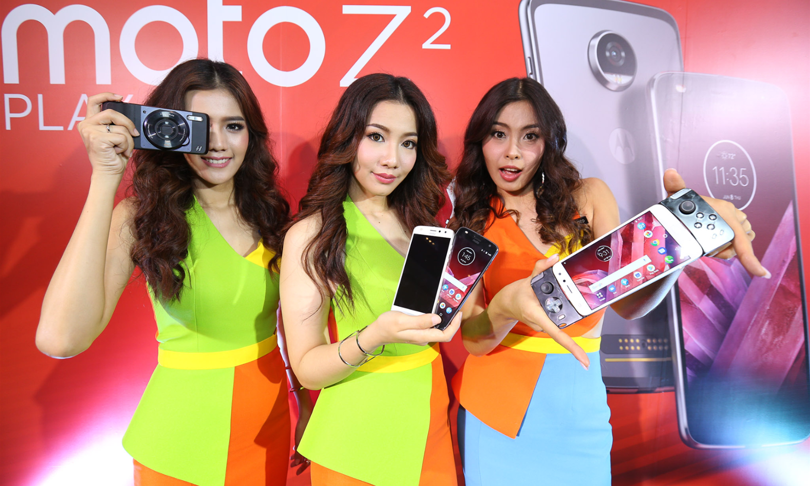 เปิดตัวในประเทศไทยอย่างเป็นทางการ Moto Z2 Play พร้อม Moto Mods รุ่นใหม่อีก 5 แบบ