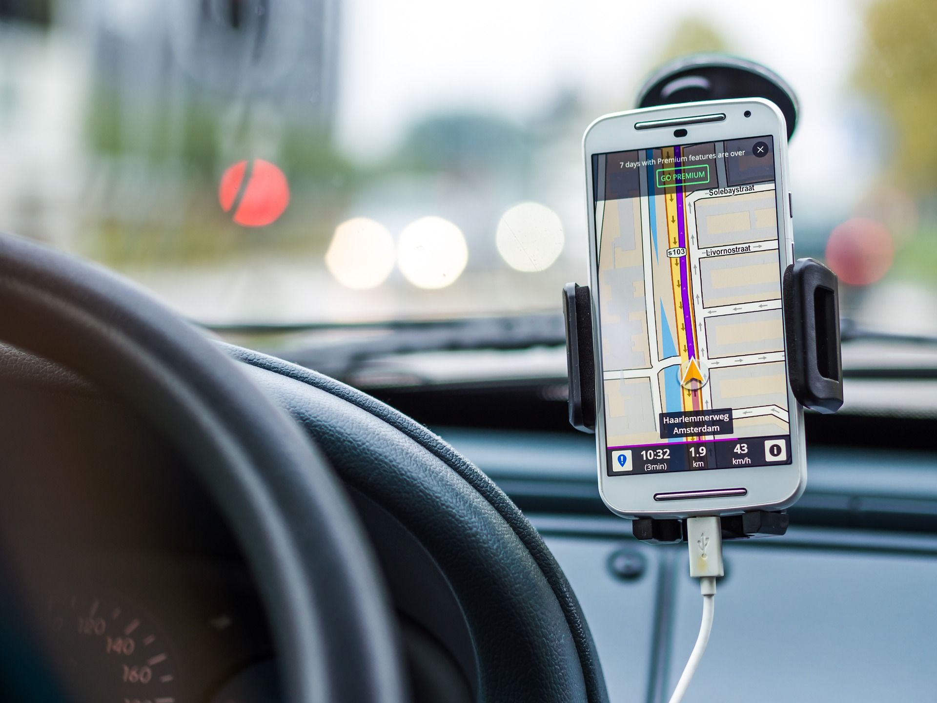 ไม่ต้องกลัวขับรถเลยซอยอีกต่อไป เพราะชิป GPS บนมือถือในปี 2018 จะมีความคลาดเคลื่อนน้อยในระดับ 30 เซนติเมตร