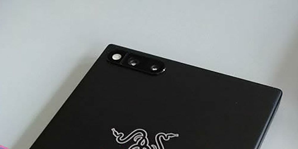 สเปค Razer Phone มือถือสายเกมมิ่งค่ายงูเขียวหลุด อัด RAM 8GB หน้าจอ 120 Hz