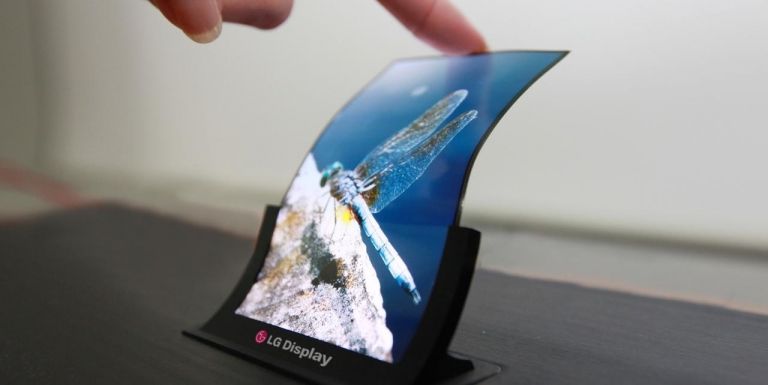 สำนักข่าวเกาหลีระบุ Sony เตรียมใช้จอ OLED ยืดหยุ่นได้ จาก LG ในฝั่งของธุรกิจสมาร์ทโฟน