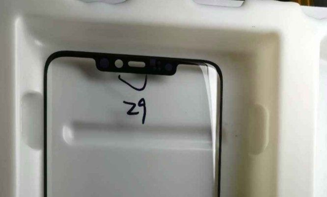 แหว่งตามอีกรุ่น..หลุดภาพหน้าจอว่าที่เรือธงรุ่นล่าสุด Xiaomi Mi 7 มาพร้อมรอยแหว่ง