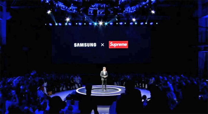 ฮาไปอีก.. Samsung ประกาศจับมือกับ Supreme ในงานเปิดตัว Galaxy A8s แต่ดันเป็นแบรนด์ปลอมจากอิตาลี