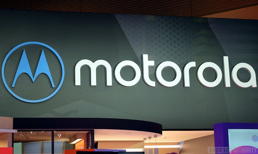 เตรียมพบกับ Motorola RAZR มือถือฝาพับในเวอร์ชั่นสมาร์ทโฟนเร็วๆ นี้