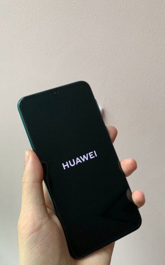 เผยภาพตัวเครื่องจริงและสเปคคร่าวๆ ของ Huawei nova 5 Pro พร้อมผลทดสอบจาก AnTuTu ทำคะแนนพุ่งทะลุ 300,000