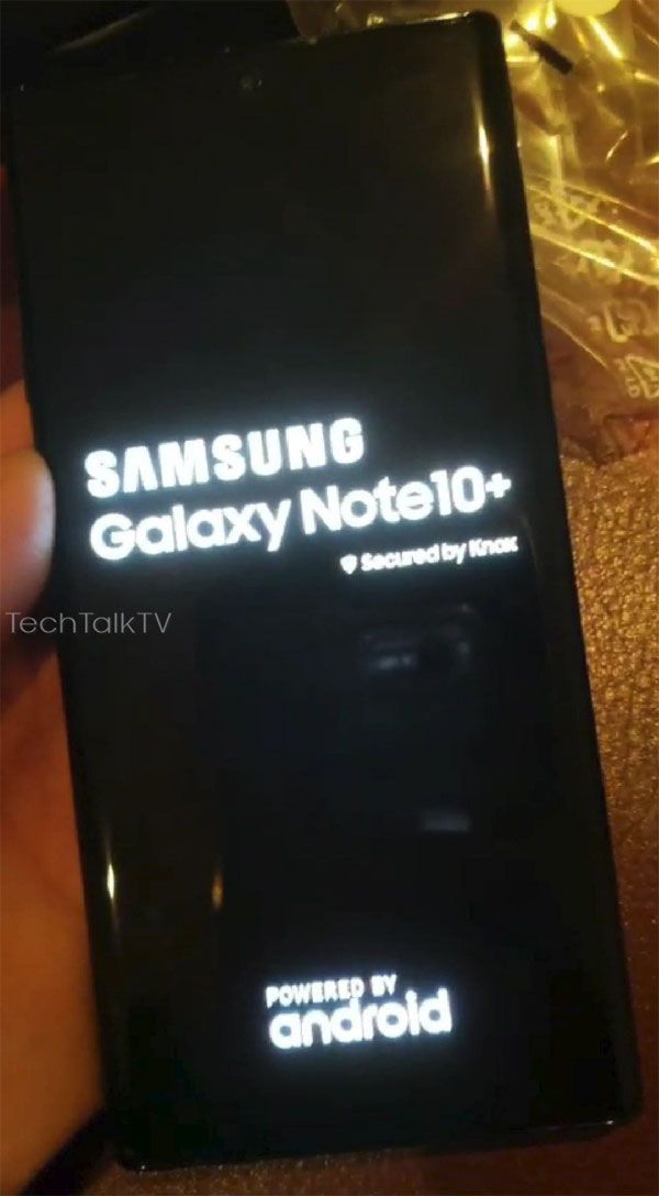 ไม่มีรุ่น Pro.. เผยภาพ Galaxy Note 10 และ Galaxy Note 10+ ยืนยันมี 2 รุ่นแน่นอน พร้อมรายชื่ออุปกรณ์เสริมยกชุด