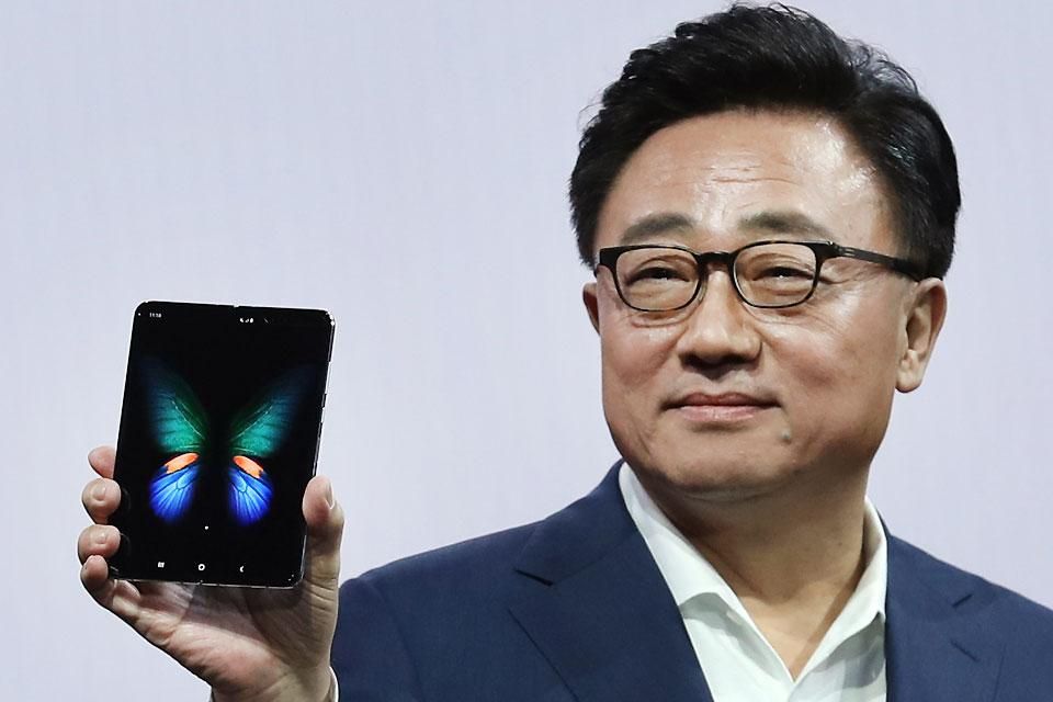 CEO Samsung ยอมรับว่าตัวเองพลาดที่เร่งเปิดตัว Galaxy Fold ทั้งที่ยังไม่พร้อม คาดอาจจะต้องใช้เวลาอีกสักพักเพื่อทดสอบให้แน่ใจก่อน