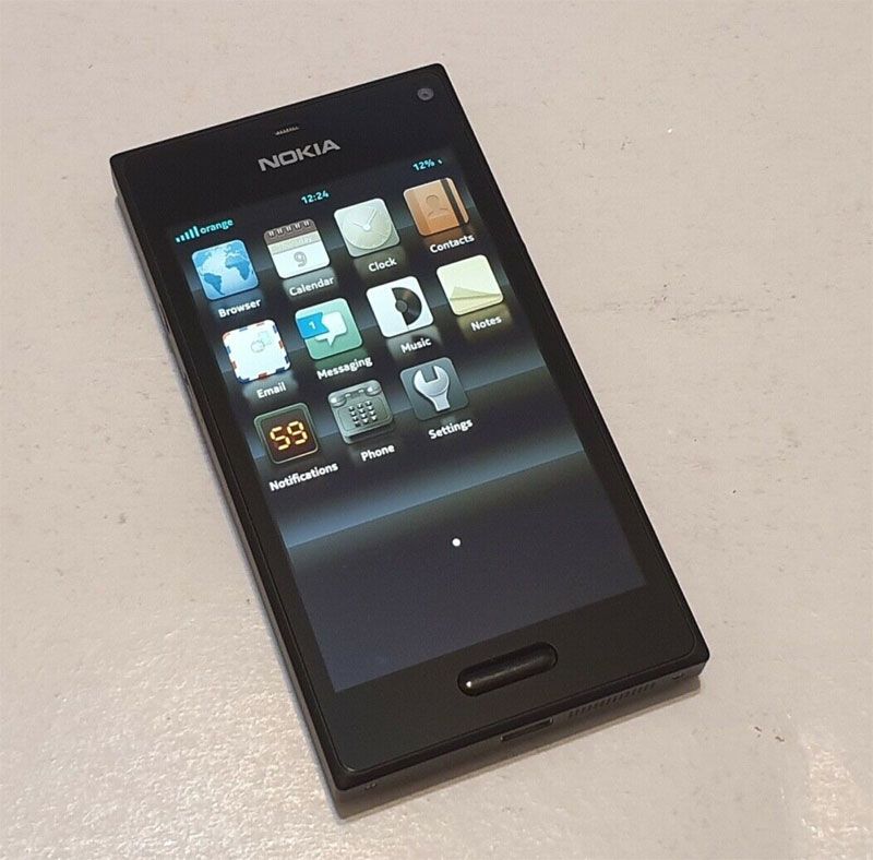 พบมือถือ Nokia Kataya และ Nokia Ion Mini ที่ไม่เคยเผยโฉมมาก่อนถูกนำมาวางขายอยู่บน eBay