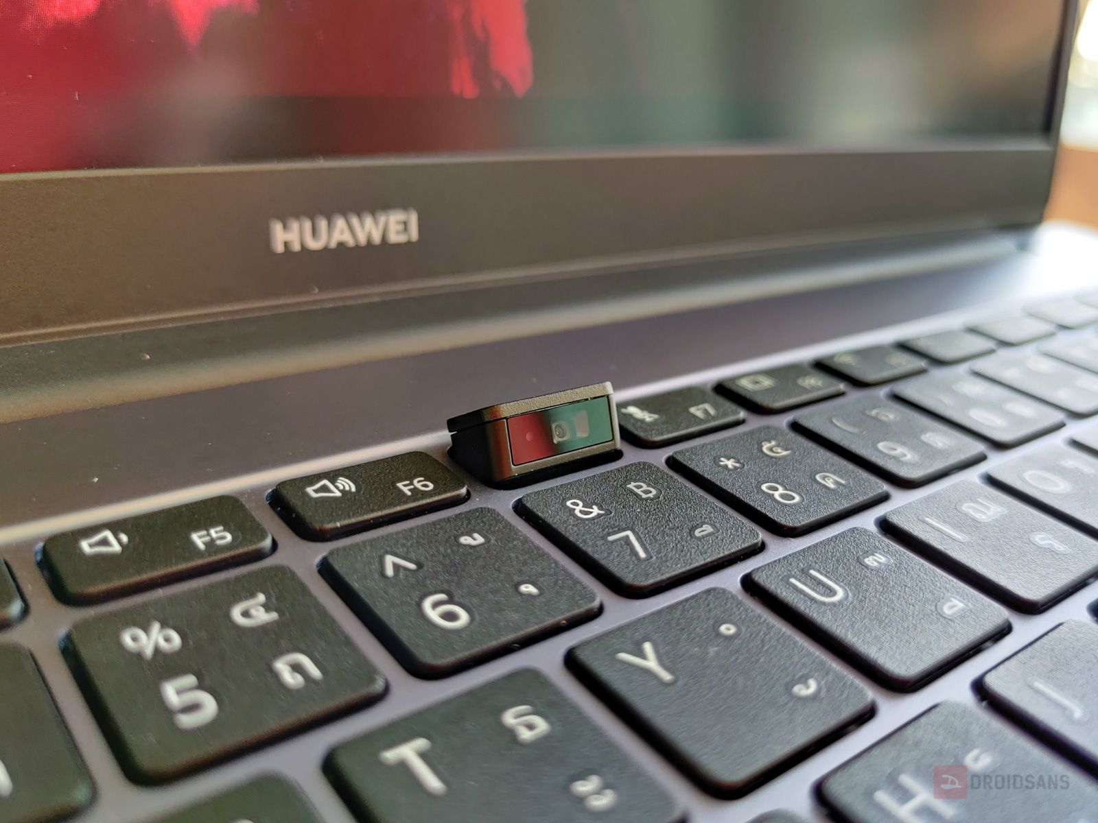 Review | รีวิว Huawei MateBook D15 โน้ตบุ๊คสายทำงาน ชิป Ryzen 5 ชาร์จไฟ USB Type C งานประกอบเยี่ยม ราคา 17,990 บาท