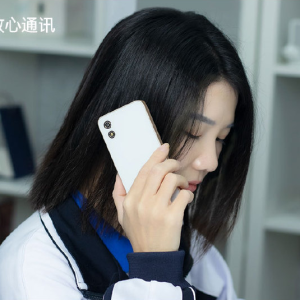Xiaomi Duoqin Qin 3 Ultra มือถือไซส์จิ๋วสำหรับนักเรียน โหลดเกม เล่นโซ ...