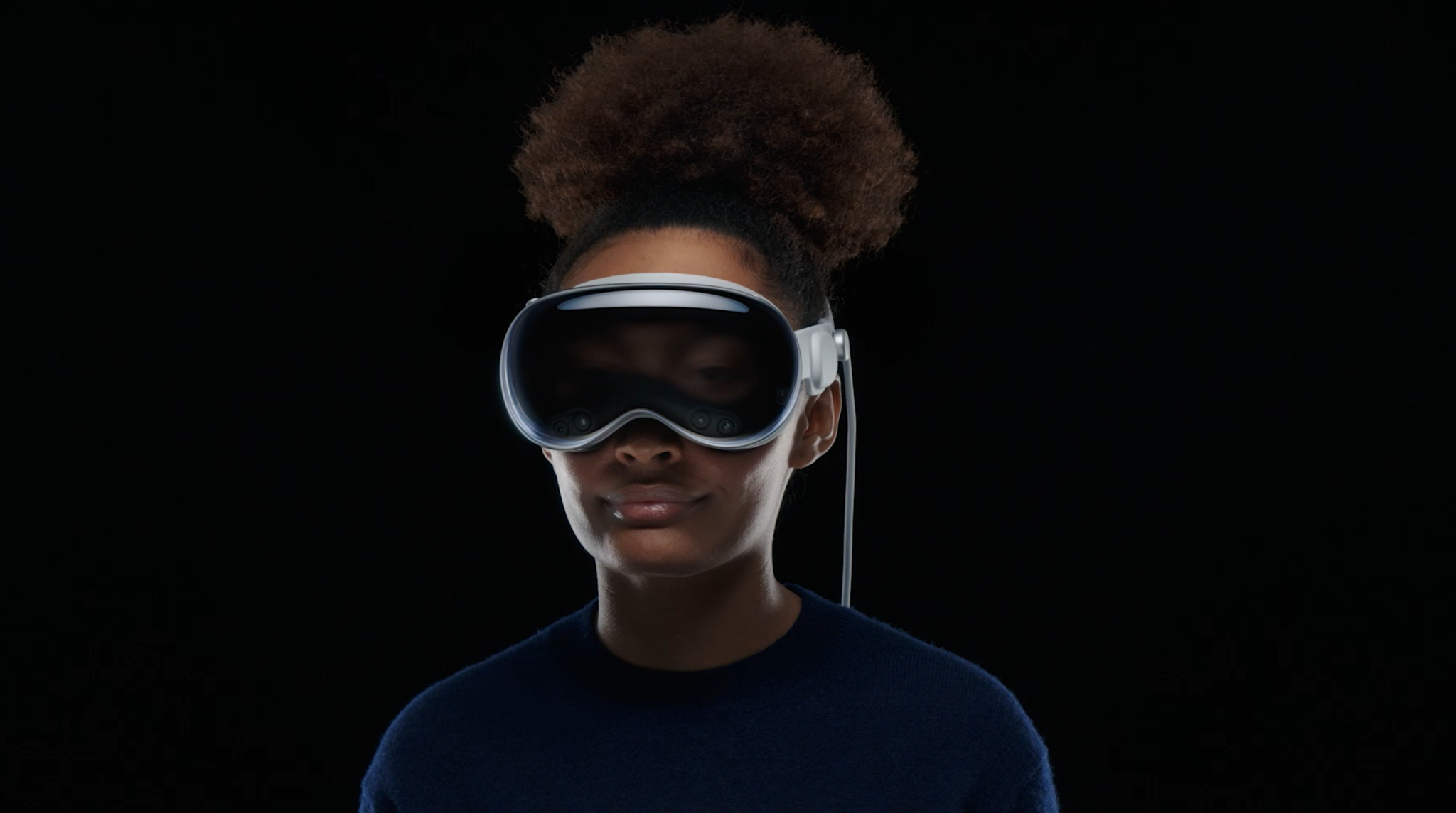 เปิดตัว Apple Vision Pro แว่น AR สุดล้ำ ผสานโลกเสมือนเข้ากับโลกจริงได้ ...