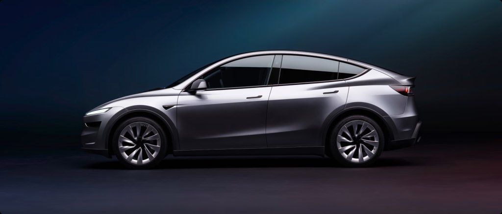 Tesla Model Y 2025