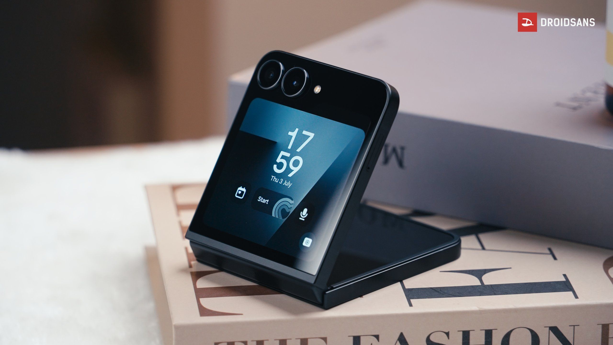 Galaxy Z Flip7 FE - Design