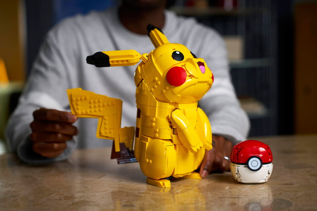 LEGO Pokémon: Pikachu and Poké Ball 