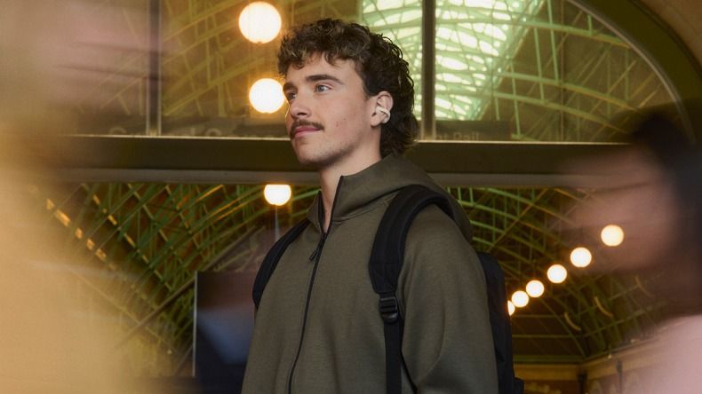 Sony LinkBuds Clip เวลาสวมใส่