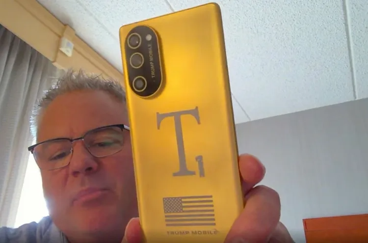 Trump T1 Phone