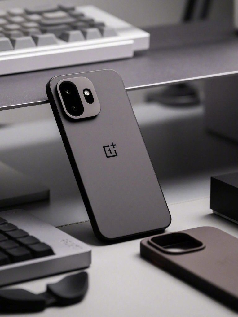 OnePlus 15T Pure Cocoa