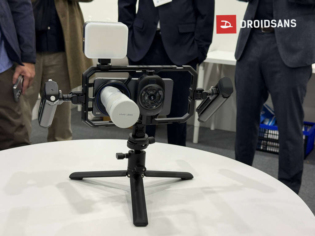 vivo X300 Ultra 400mm Zeiss Teleconverter