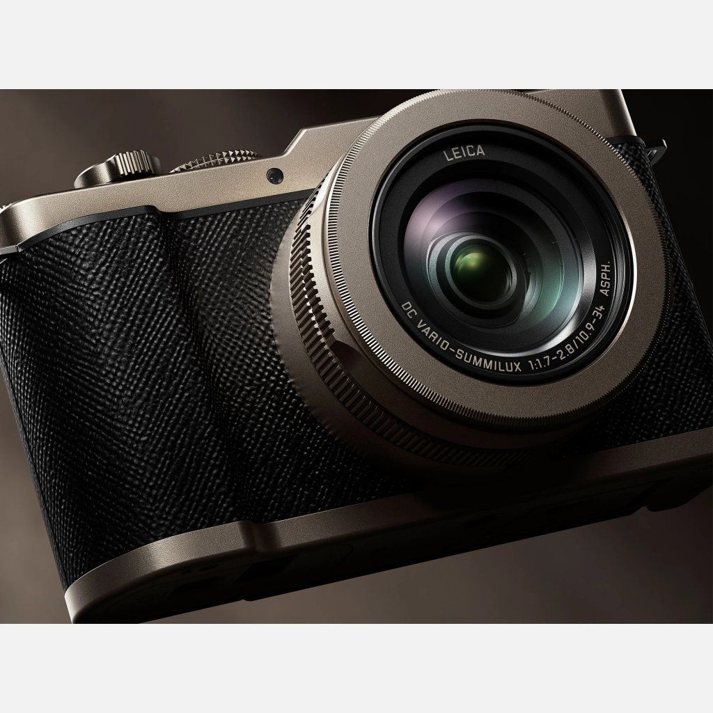 Panasonic LUMIX L10 1
