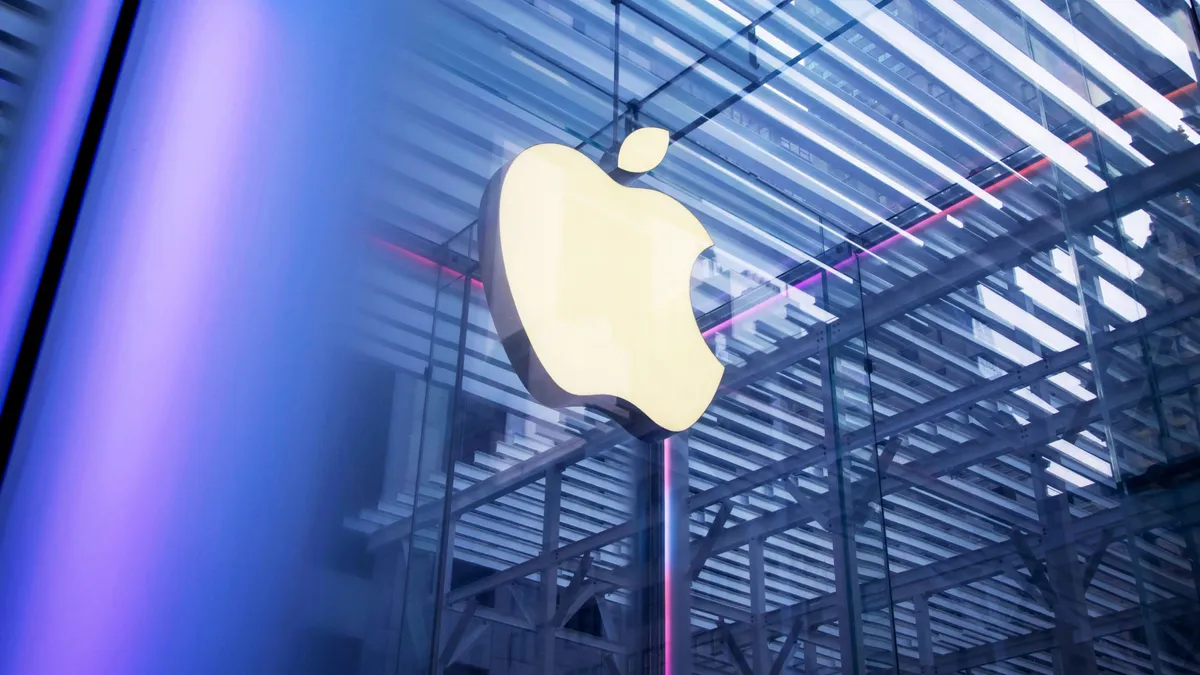 iPhone รุ่นครบรอบ 20 ปี จะมีให้เลือก 2 รุ่น เปิดตัวพร้อมกับ iPhone Ultra 2 ในปี 2027