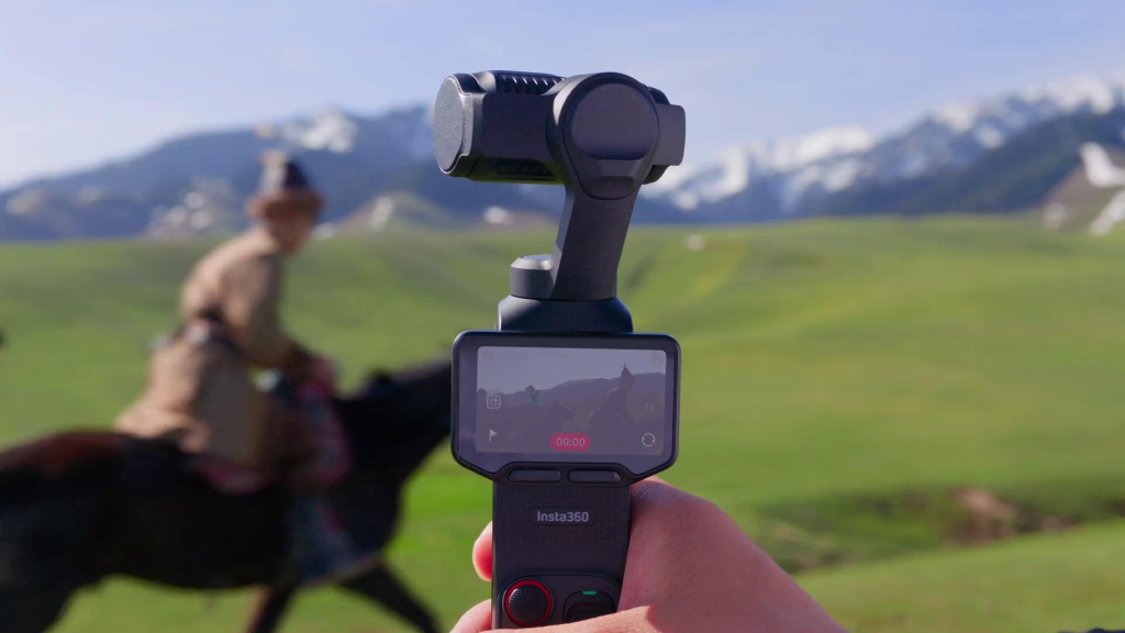 Insta360 Luna Ultra