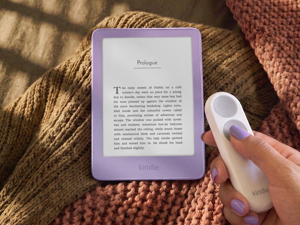 Amazon เปิดตัว Kindle รุ่นใหม่ปี 2026 อัปเกรดสเปค เบาและบางกว่าเดิม มีอุปกรณ์เสริมไว้กดเปลี่ยนหน้าหนังสือ